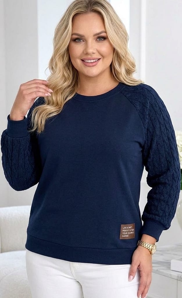 Bluza plus size z rękawami w warkocz